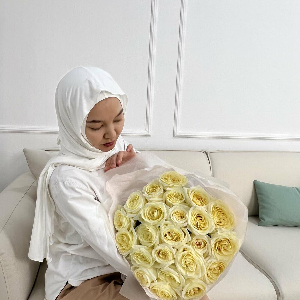 Желтые розы 25 шт